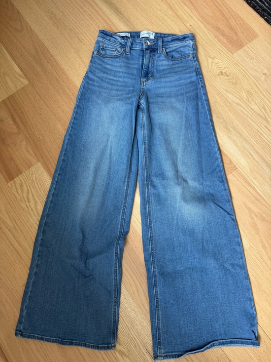 Universal Thread Denim - Universal Thread Light Blue High Rise Wide Leg Jeans